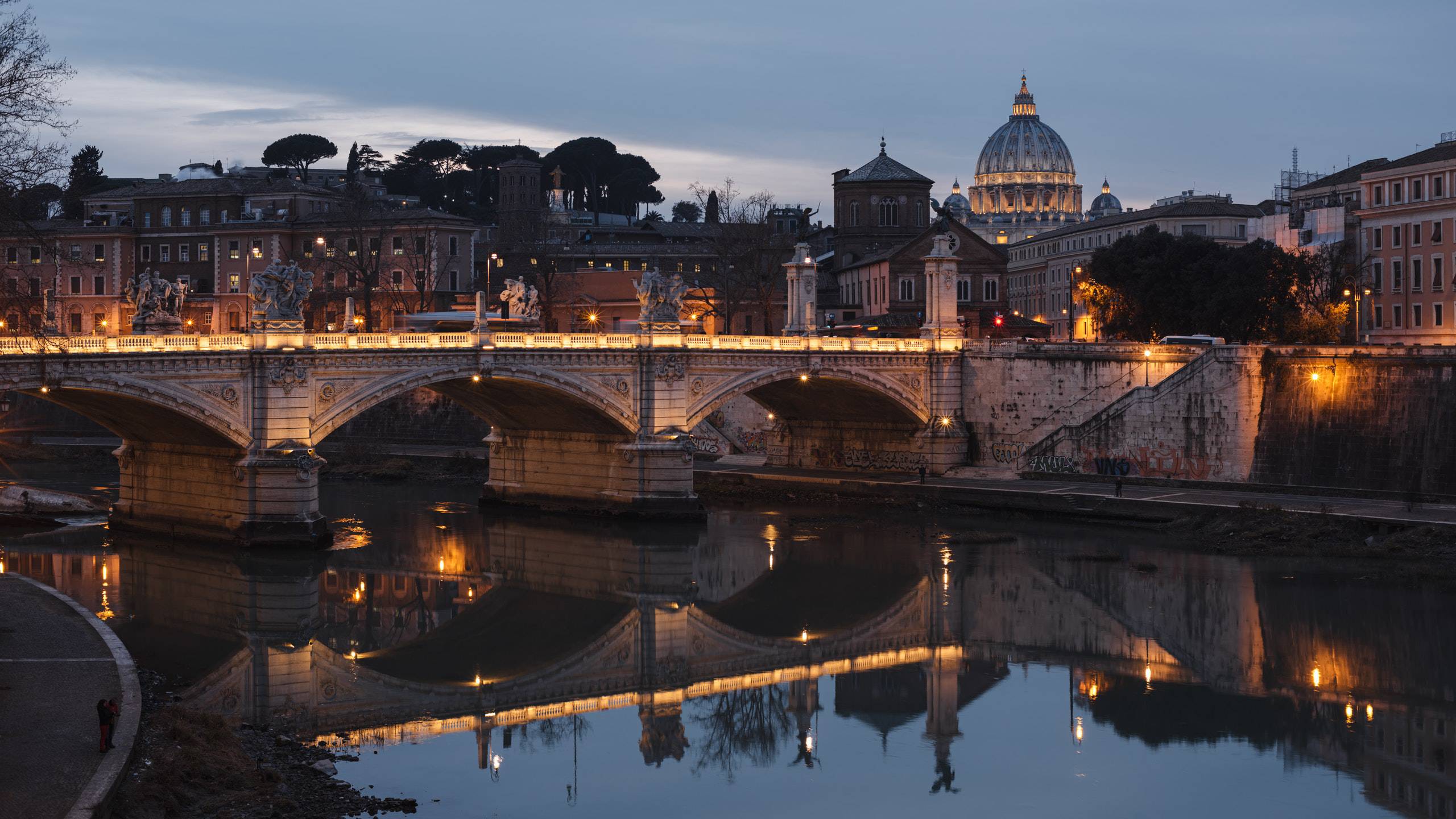 san-pietro-notte