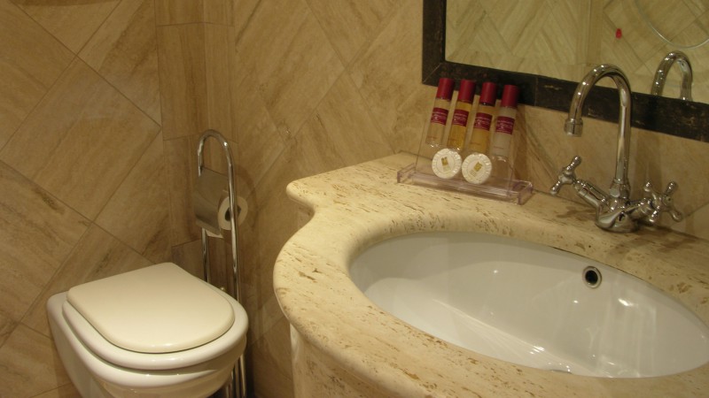 casa-vacanze-colosseo-suites-roma-camere-14